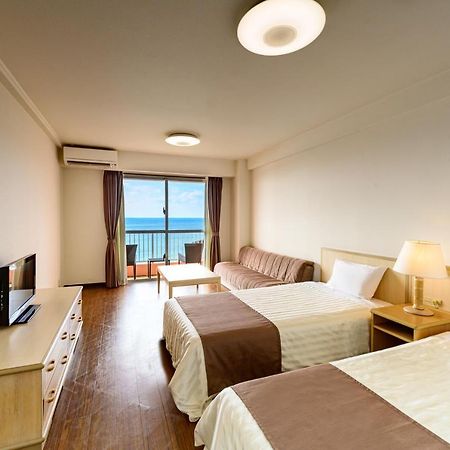 Hotel Robertson Harbor Miyakojima  Buitenkant foto