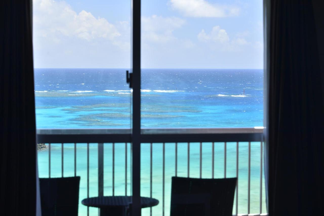Hotel Robertson Harbor Miyakojima  Buitenkant foto